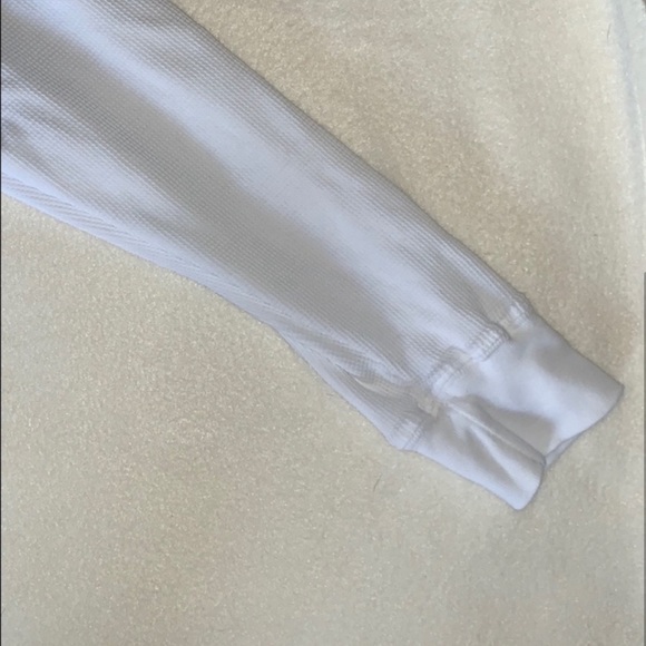 Brandy Cropped tee (brand new) - Picture 4 of 4